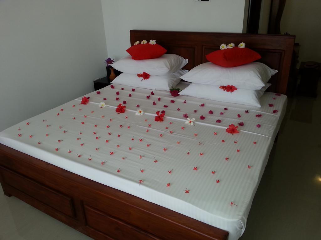 Villa River View Алутгама Екстериор снимка